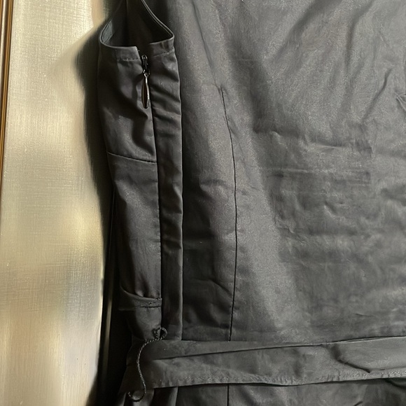 Ann Taylor Loft Petites black V neck dress with pleated collar size 10P cotton - Picture 10 of 14